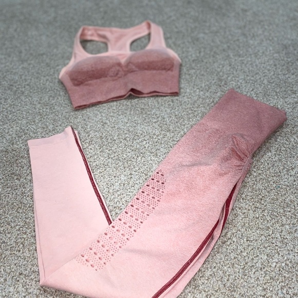 2pc Athletic Set - Picture 7 of 7